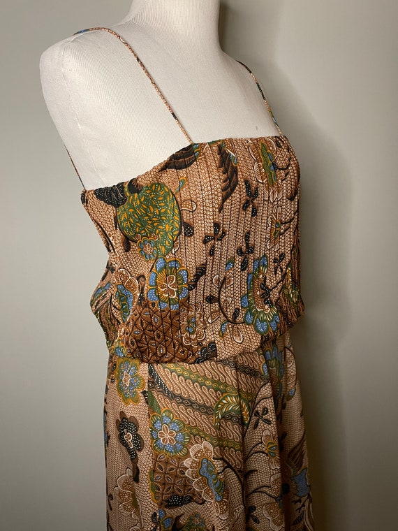 70s Sue Brett Pleated Bird Print Midi Dress / 197… - image 5