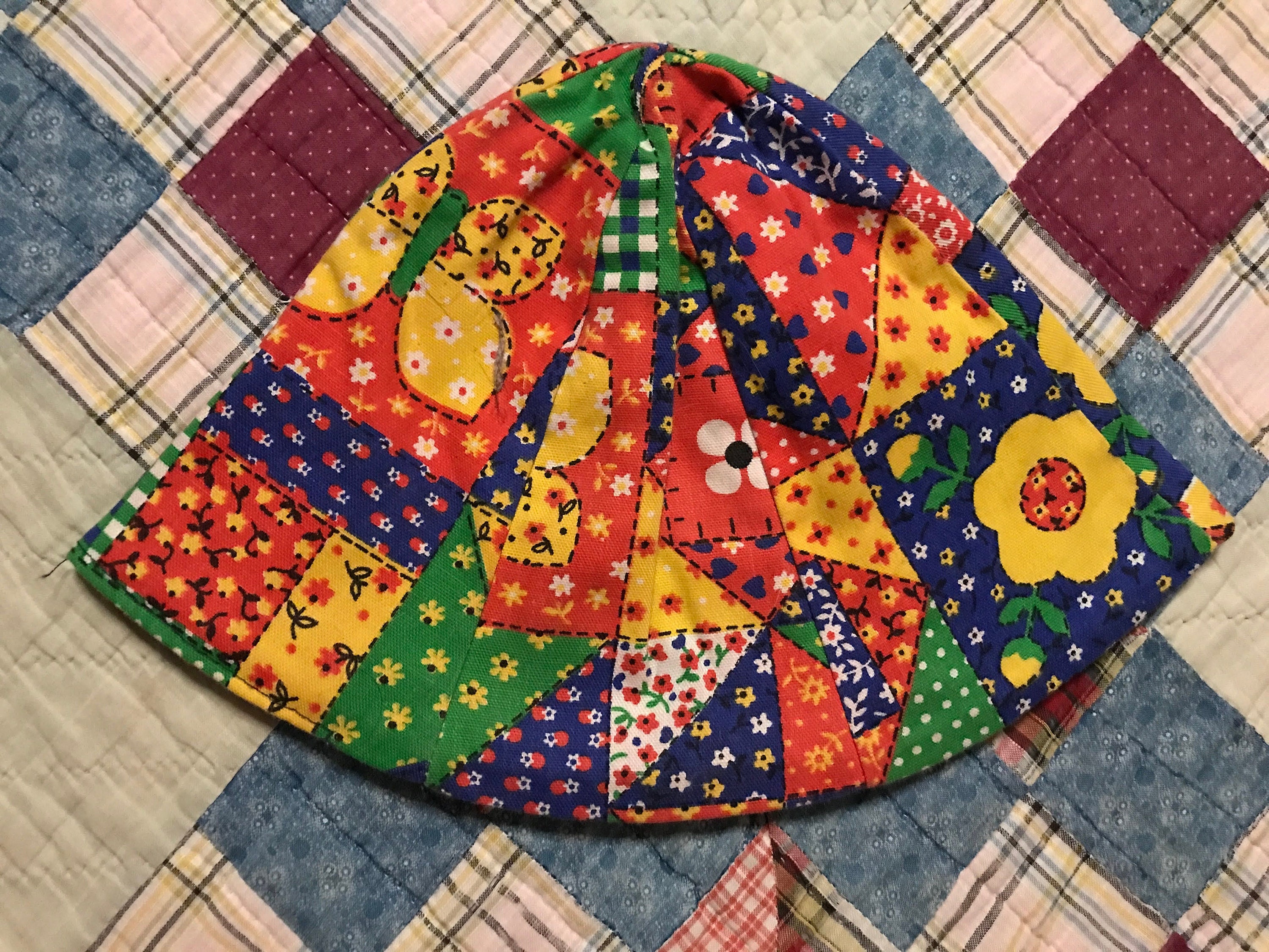 Handmade, Reversible, Patchwork Quilt, Colorful, Size King/queen 110 X 90  With Cotton Batting 
