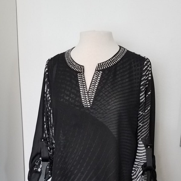 B.L.E.U. Sheer Elegant Black and White Chiffon Blouse Size M