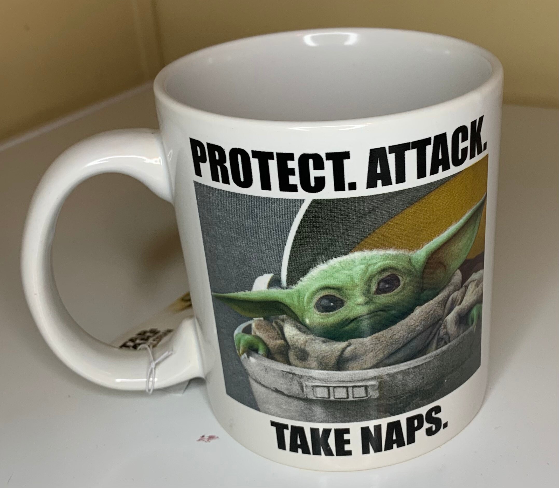 STAR WARS Oversized Grogu Baby Yoda 20 oz Coffee Mug When Your Song Comes  On cup