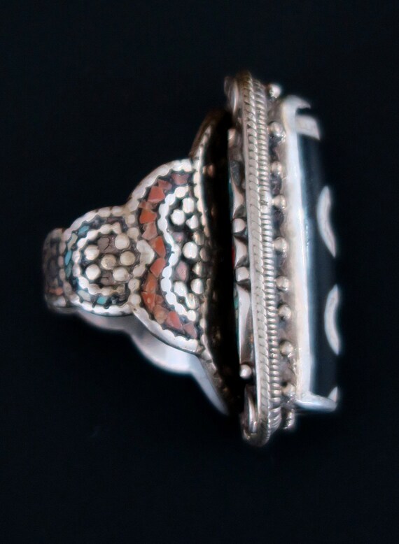 LARGE TIBETAN RING - Vintage Silver Amulet Ring w… - image 5