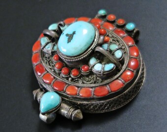 Extra-Lage Vintage Silber tibetischer Amulett-Anhänger mit natürlichem Türkis und Koralle - Handgemachter Himalaya Gau