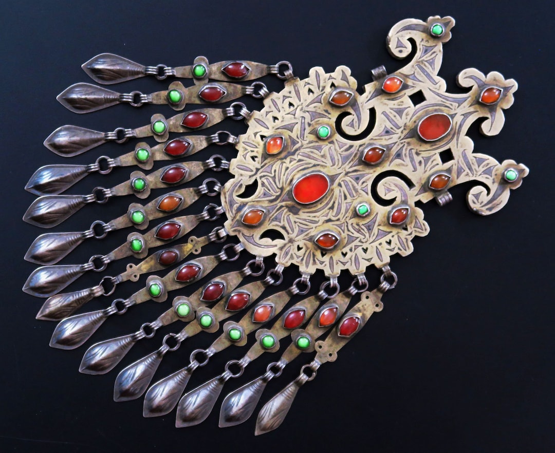 Antique Turkmen Jewellery - Large Silver Gurbaka Dagdan Pendant