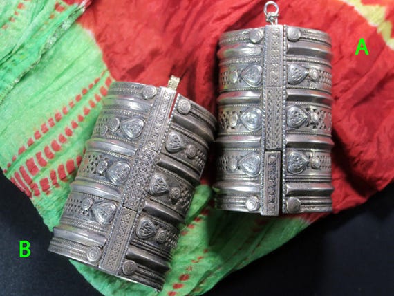 Tall Afghan Bracelet - Handmade Vintage Kuchi Tribal Jewelry