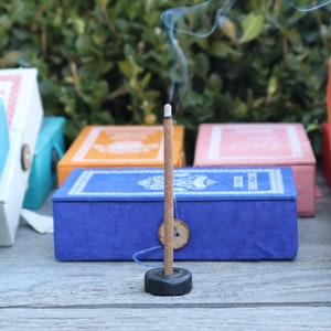 Stupa Incense Nepalese Handmade Dhoop Natural Herbs Spices Resins 40 Sticks per Lokta Box