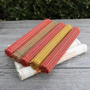 Himalayan Incense Tibetan Handmade Dhoop Sticks Natural Herbs Spices Floral Kaulo Extract