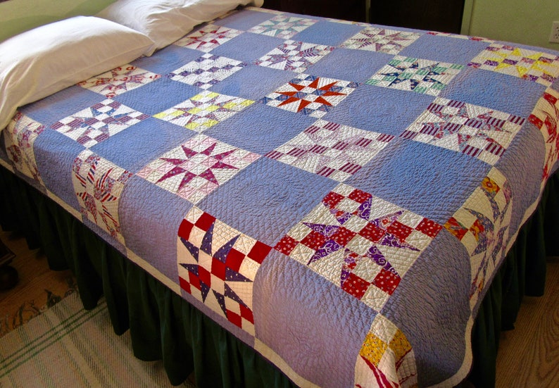 54 40 Or Fight Antique Quilt In Multicolor Blocks With Blue Alternating Ground Quilts Home Living 330 Co Il