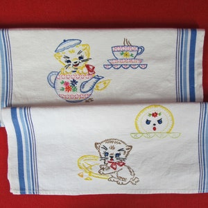 Vintage Linen Towels with Embroidered Kittens, Coordinating Pair/ Kitchen Towels with Blue Stripes and Embroidery/Tea Towels/ Dish Towels