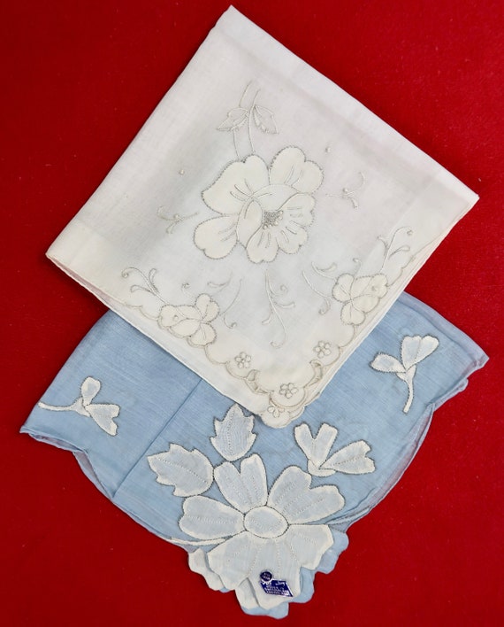 Vintage Appliqué Flowers Handkerchief Group of 2/ 