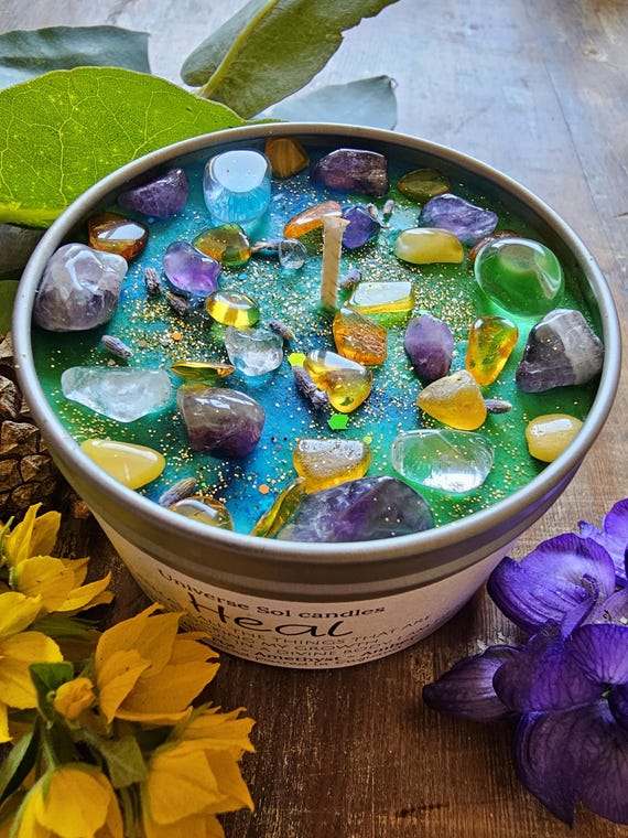HEAL - manifestation candle. Aromatherapy crystal candle with Amber, Amethyst, Clear quartz crystals & woody, floral scent | Spiritual Gift