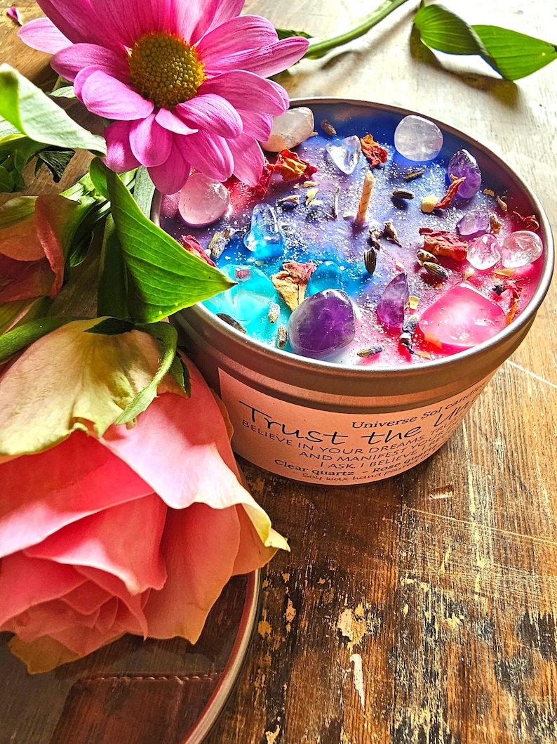 Trust the Universe: Rose Quartz, Amethyst Crystal Candle, Floral Citrus Scented Soy Wax | Spiritual Gift image 2