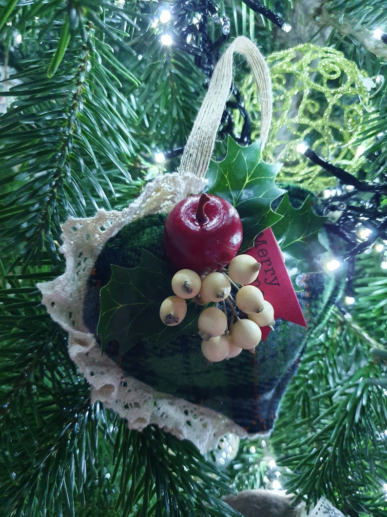 Christmas Lavander Heart in Harris Tweed with apple and white berries