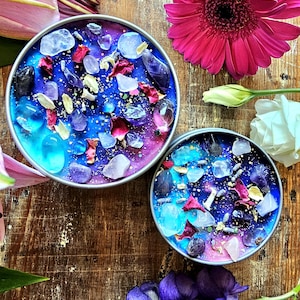 Trust the Universe: Rose Quartz, Amethyst Crystal Candle, Floral Citrus Scented Soy Wax | Spiritual Gift image 6