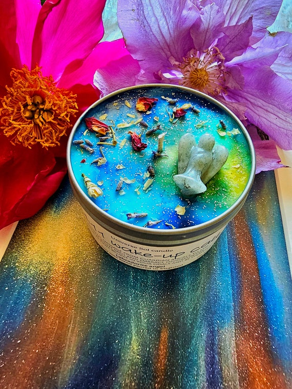 11:11 WAKE-UP CALL - Manifestation candle. Aromatherapy crystal candle with Labradorite angel & floral, citrus scent | Spiritual Gift. Angel