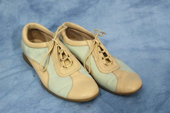 bowling shoe style sneakers