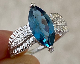 4 ct genuine London blue topaz on 925 sterling silver ring size 7 and size 8