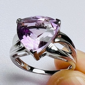 4 Ct Rose De France Amethyst 925 sterling silver ring size 7 and size 8