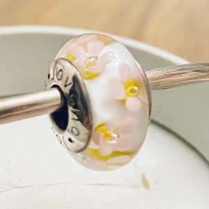 Charm for Pandora Murano soft pink flower 925 sterling silver cores