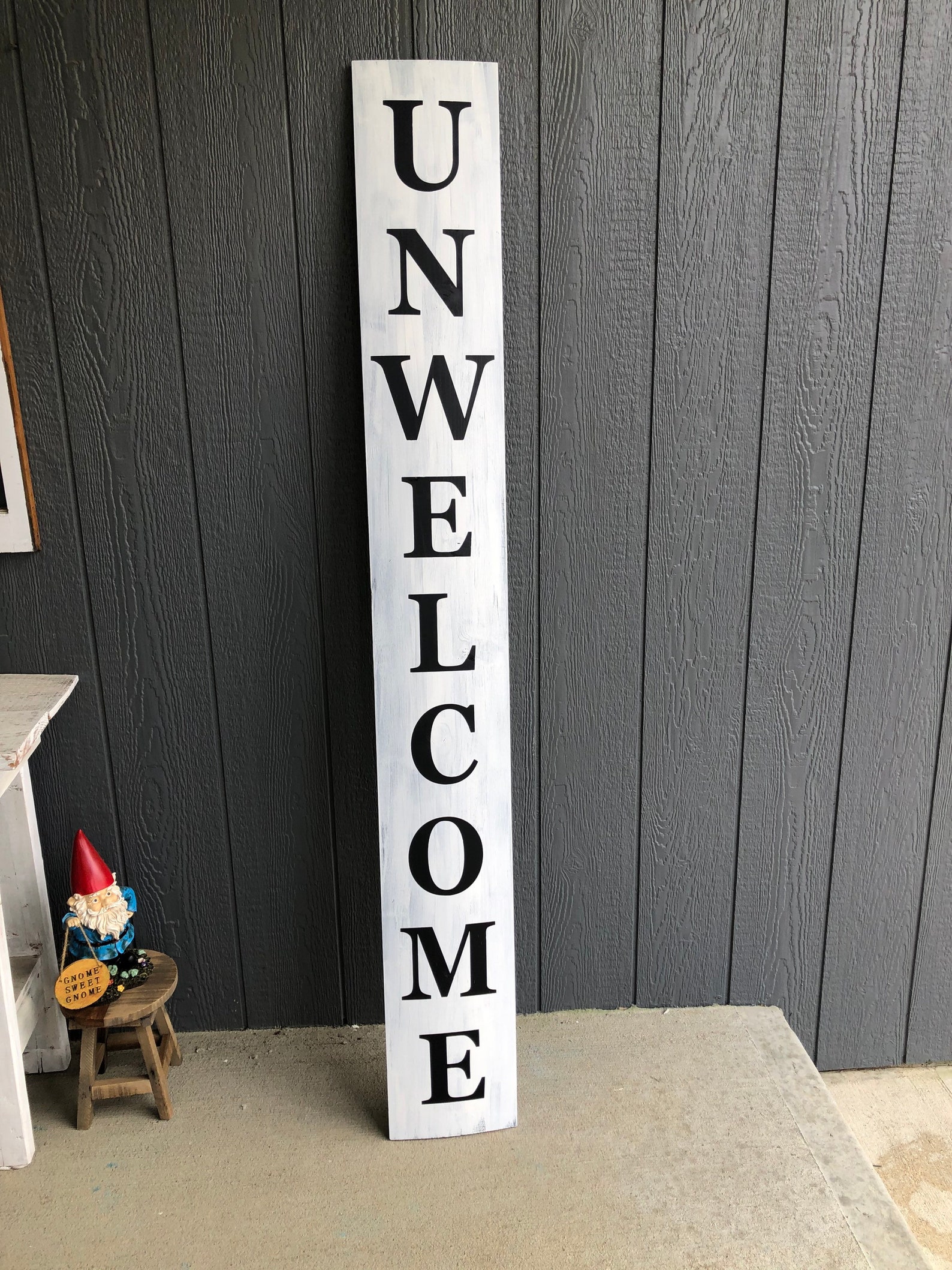 Unwelcome (film) visual data 2