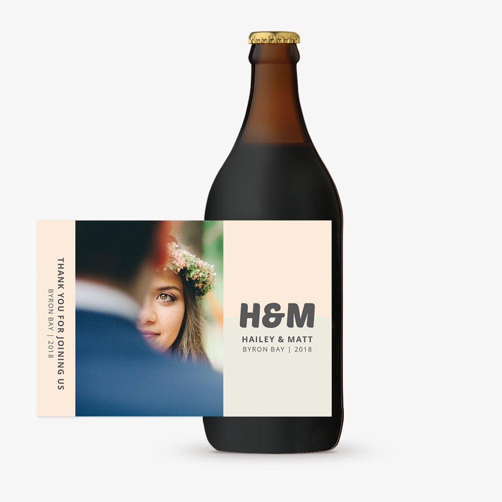 Personalised labels for favours