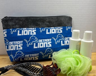 Cosmetic | Make-Up | Travel | Accessory | All-Purpose Bag | Case | Pouch made with Detroit Lions Fabric