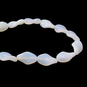 Czech Glass Twist Beads - White Opaline Transparent - 13x8mm - 15 Beads