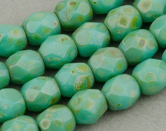 Czech Glass Beads - Round Faceted Beads - Fire Polished Beads - Turquoise Green Opaque with Picasso - 4mm - 50 Beads