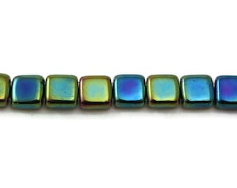 Tsjechisch glas CzechMates tegelkralen - kralen met twee gaten - kralen met parallelle gaten - groene iris - 6 mm - 50 kralen