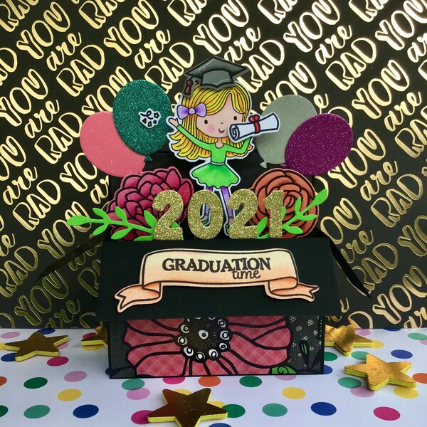 Unique Pop-Up Customizable Graduation Card! Fun for All Ages, Kindergarten, High School, College Graduation, Handmade Gift Card Holder