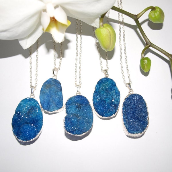 Druzy stone necklace Blue quartz raw pendant gemstone boho necklace Crystal pendant Silver stone necklace for women Dark blue necklace