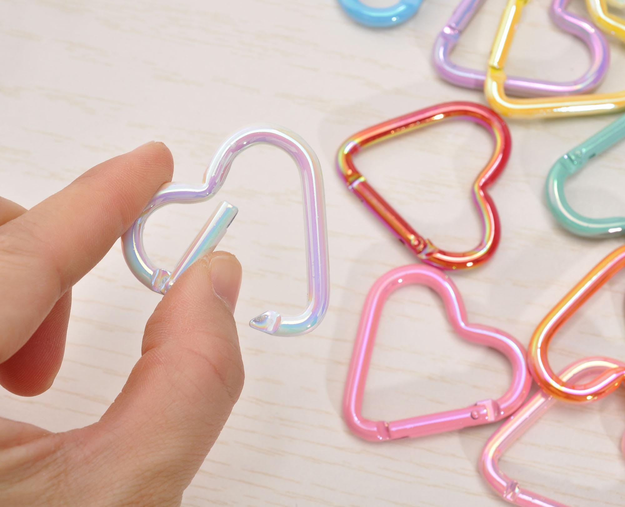 2-50pcs AB Color Heart Shaped Keychain,lightweight Carabiner