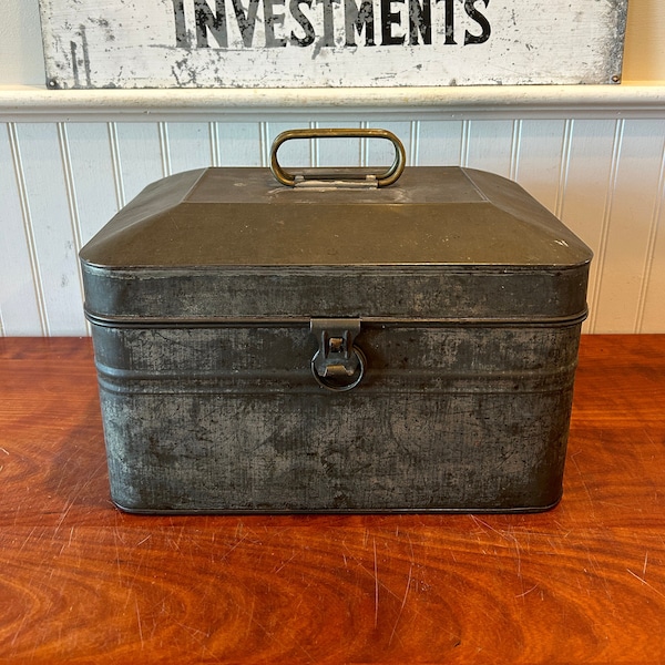 Antique Coal Miner's Lunch Pail, Antique Champion Metal Lunch Box, Metal Lunch Box, Lunch Box Champion Lunch Box Primitive Lunch Box, Rustic