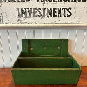 Vintage Green Pine Wall Box: Primitive Kitchen Decor