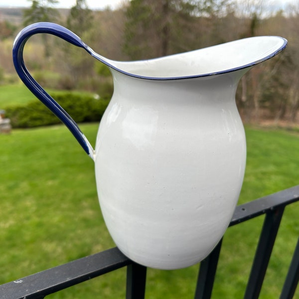 Vintage Enamel Pitcher Vintage farmhouse Pitcher - Vintage Vase - Vintage White and Blue Enamelware - Blue and White Enamel Pitcher - Vase