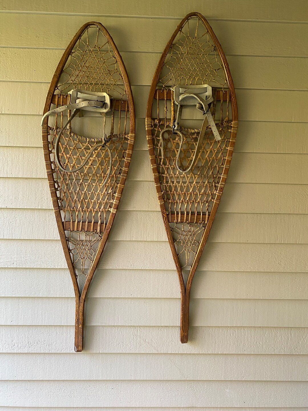 Vintage Snow Shoes Vintage Tubbs Snowshoes Winter Sports Etsy