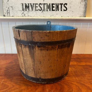 Wooden Bucket Stave Primitive Bucket Sap Bucket Sugar Bucket Original Milk Paint Sap Bucket Maple Syrup Bucket Old Wood Bucket
