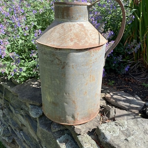Vintage Tin Water Can Tin Milk Can Milk Pail Milk Bucket Milk Can Cream Can Vintage Milk Pail Tin Farmhouse Decor Vintage Farm