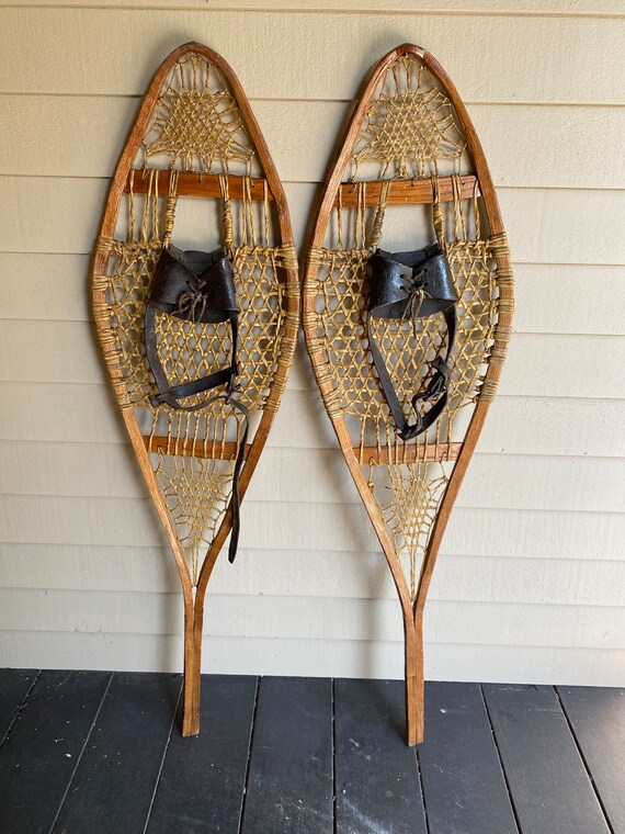 Vintage Snow Shoes Vintage Maine Vermont Snowshoes Winter Etsy