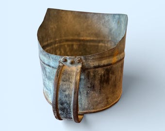 Vintage Galvanized Metal Scoop Primitive Farmhouse Utility Decor