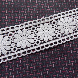 Off White Lace Trim by the yard,  40 mm Floral lace trim, Insertion lace