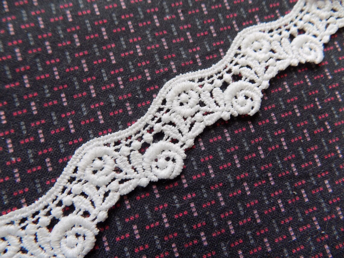White Lace Trim by the yard Floral lace trim Etsy
