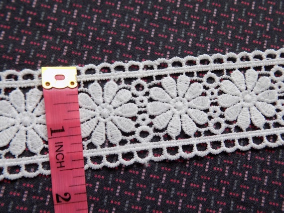 Floral Lace Trim by the Yard