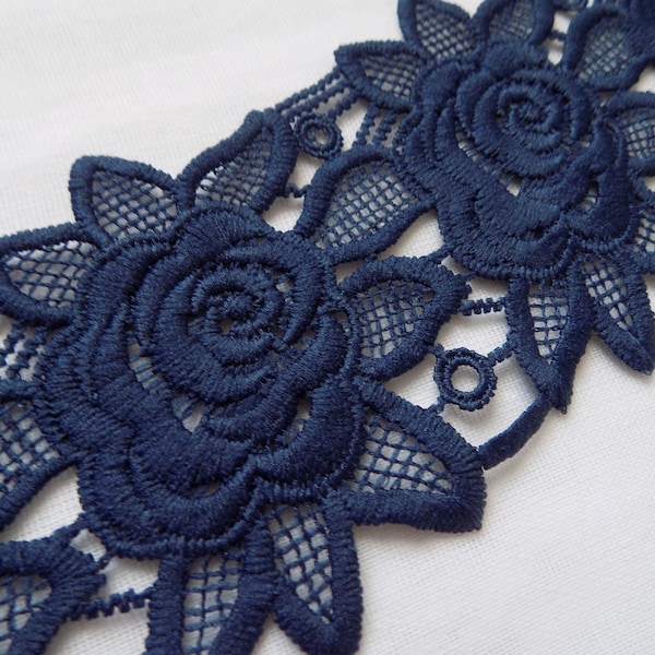 Couleur denim bleu Venise Lace Trim par cour