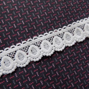 Off White Venise Lace Trim by the yard, Floral Venise lace trim