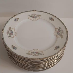 Noritake &quot;Romance&quot; 10&quot; Dinner Plate