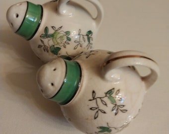 Green Floral Design Salt/Pepper Shakers