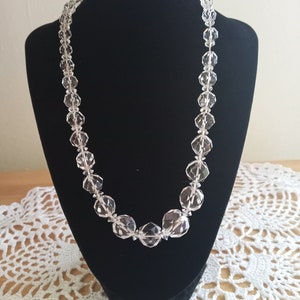 Collar de cristal de roca
