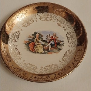 Colonial Crest-O- Gold Plate