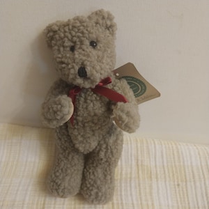 Boyd&#39;s Bears- Hazel