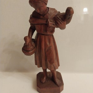 Wood Carving Girl With Chicken